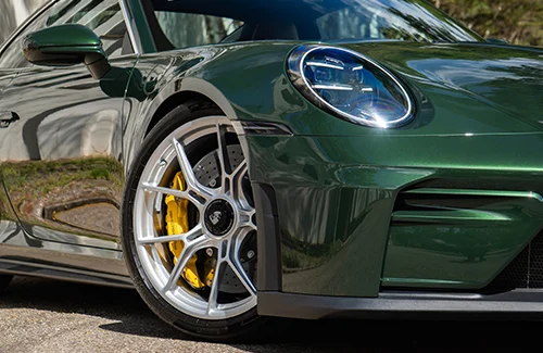 Exotic car wheel